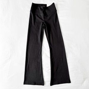 AE The Everything Highest Waist Flare Legging - Medium